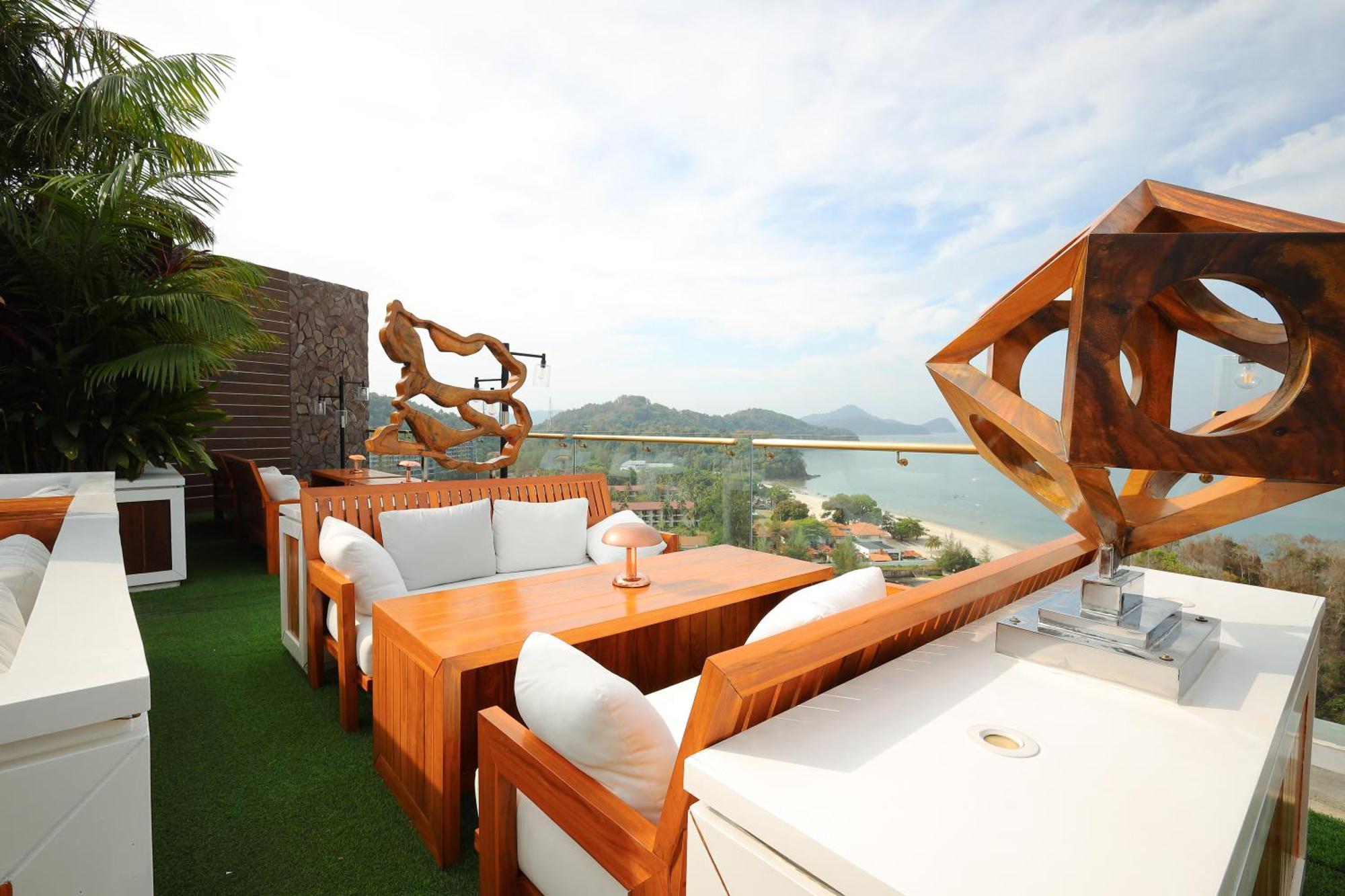 The Riyaz Lavanya Langkawi Pantai Cenang  Exterior photo The View