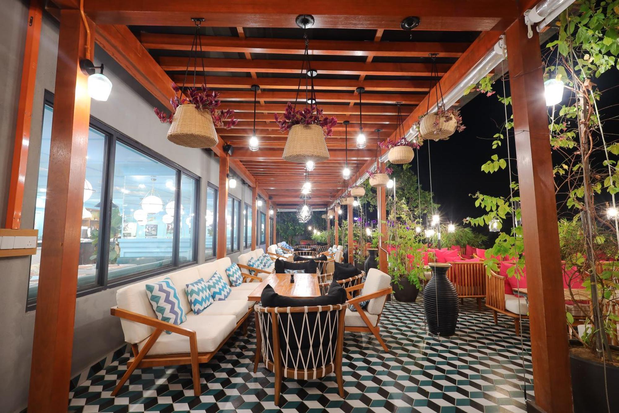 The Riyaz Lavanya Langkawi Pantai Cenang  Exterior photo The interior of the restaurant