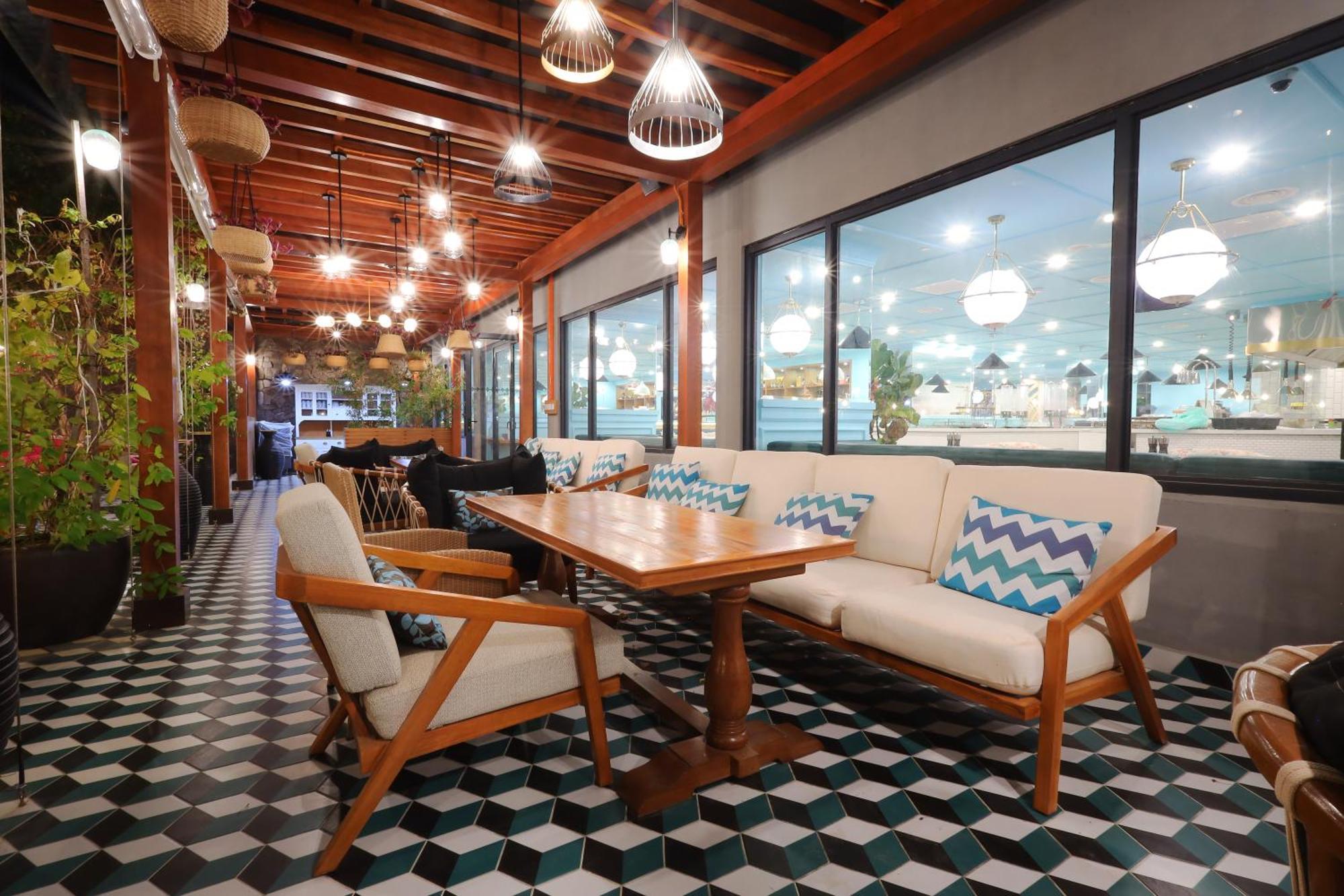The Riyaz Lavanya Langkawi Pantai Cenang  Exterior photo The interior of the restaurant