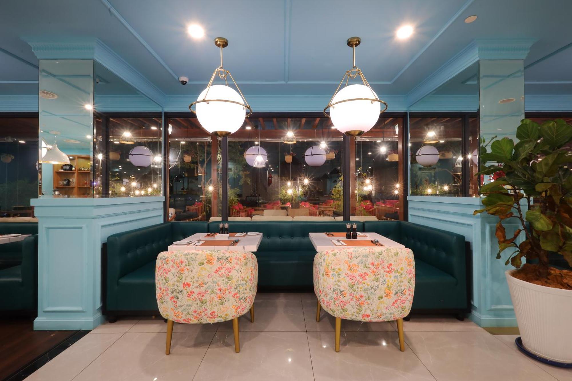 The Riyaz Lavanya Langkawi Pantai Cenang  Exterior photo Interior of a restaurant in the hotel
