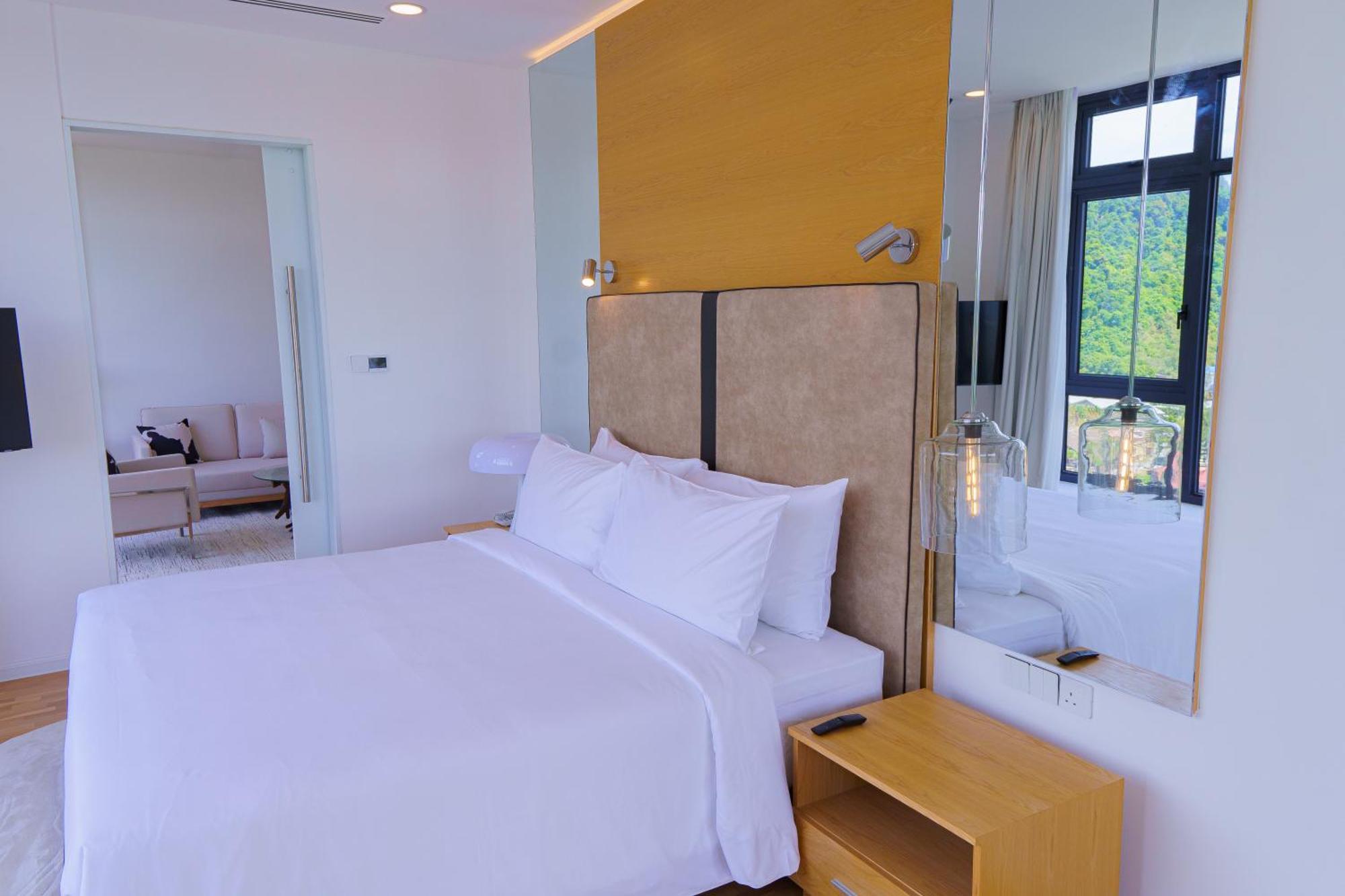The Riyaz Lavanya Langkawi Pantai Cenang  Exterior photo A bedroom at the hotel